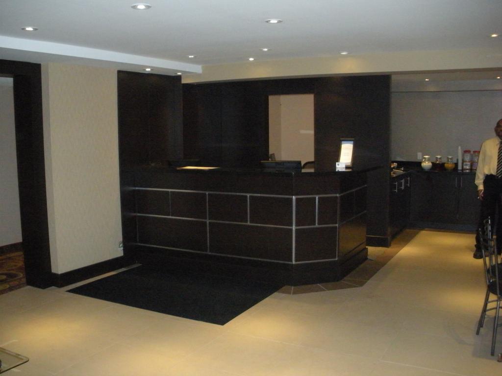 טורונטו Comfort Inn East Scarborough מראה חיצוני תמונה