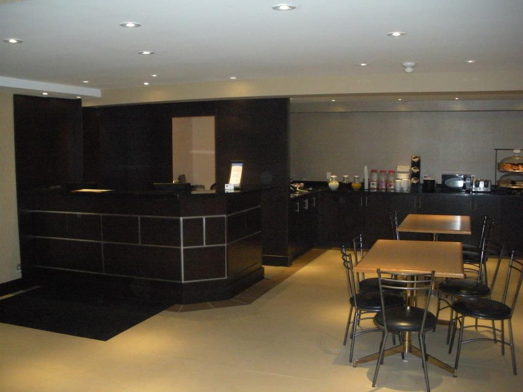 טורונטו Comfort Inn East Scarborough מראה חיצוני תמונה