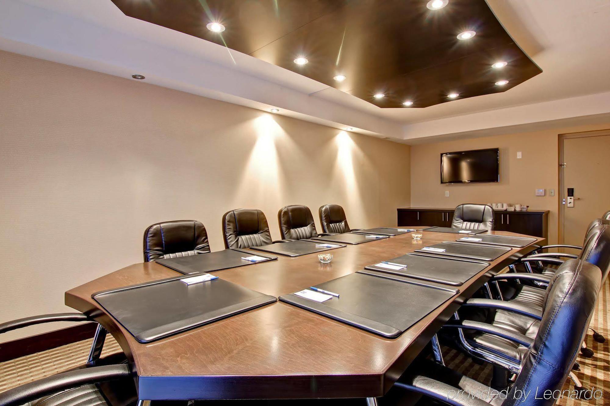 טורונטו Comfort Inn East Scarborough מראה חיצוני תמונה